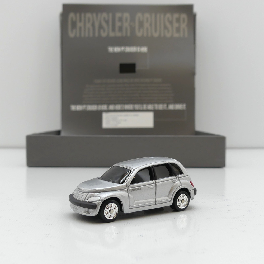 Maisto 1:64 Chrysler PT Cruiser Promotional Model Car w/ Original Display Box